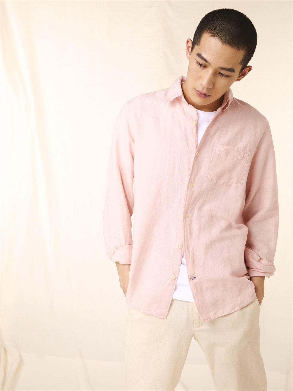 男裝|柔軟輕薄棉麻混紡長袖鈕釦襯衫-粉色