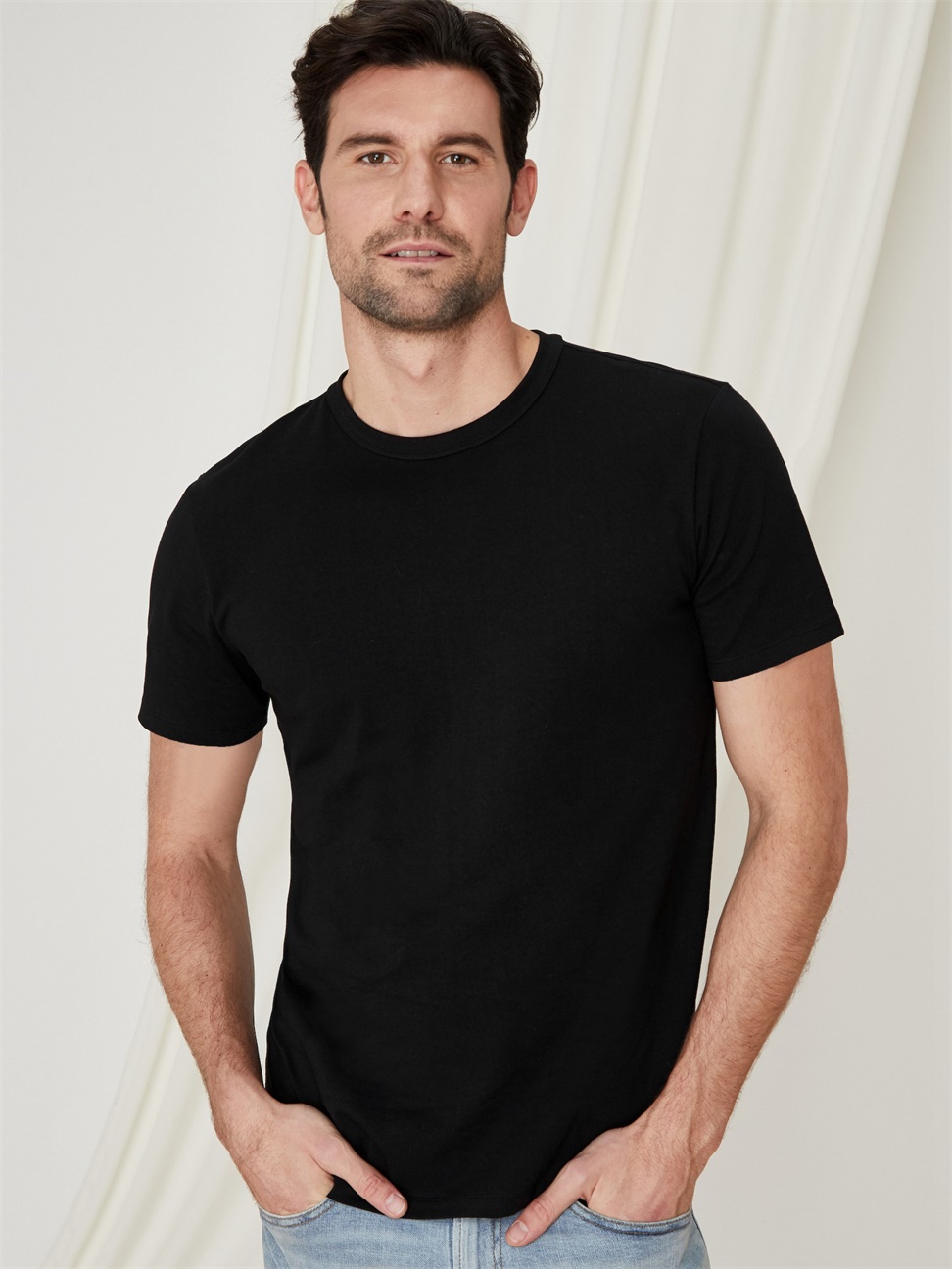 男裝|舒適素色圓領彈力短袖T恤-正黑色