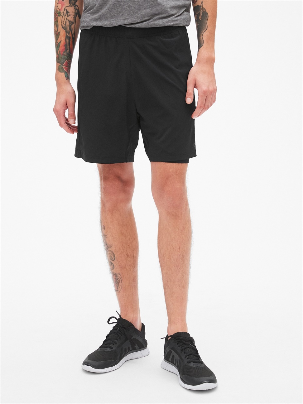 男裝|中腰運動短褲 Gap Fit運動系列-正黑色