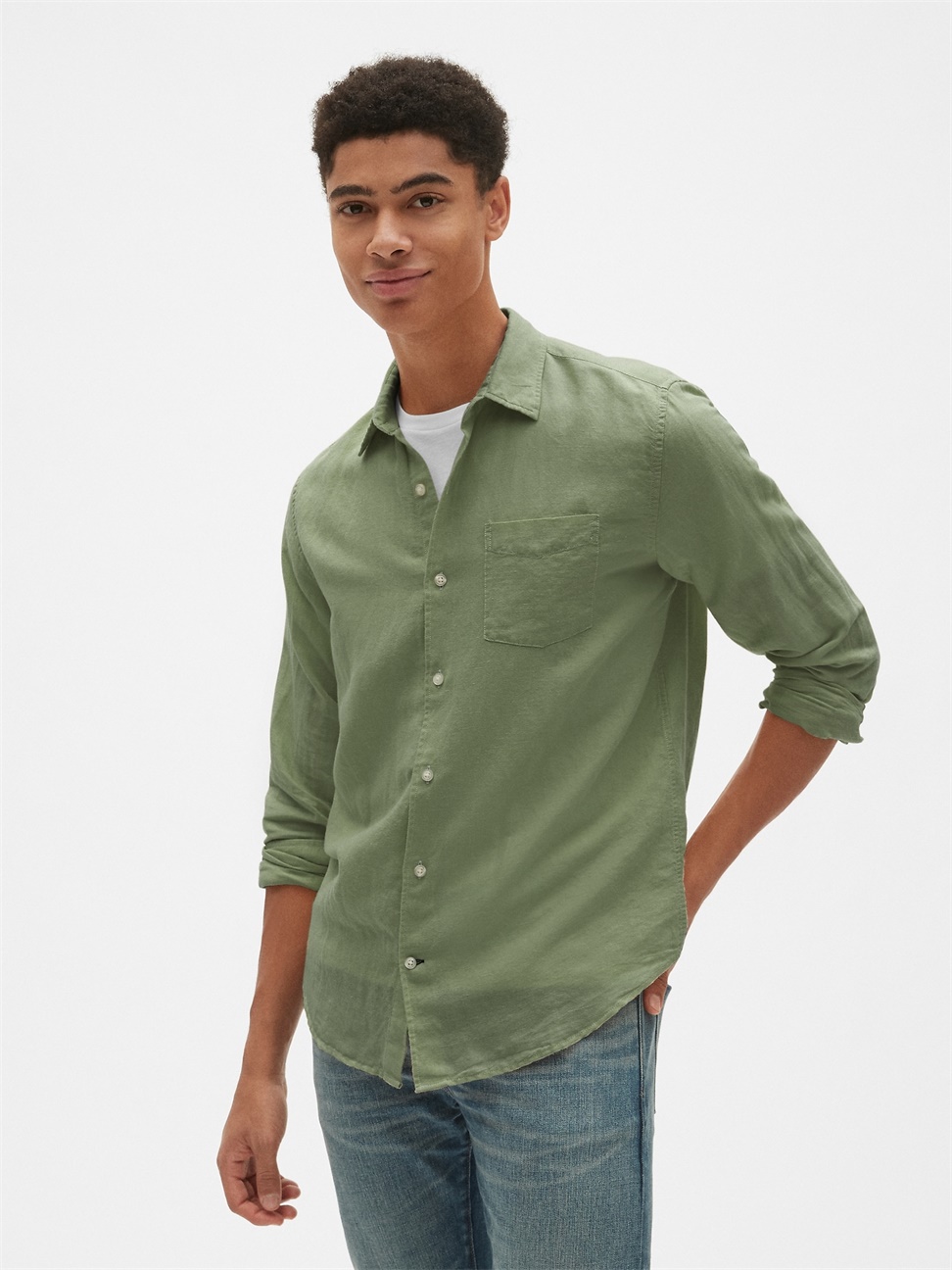 男裝|柔軟輕薄棉麻混紡長袖鈕釦襯衫-軍綠色