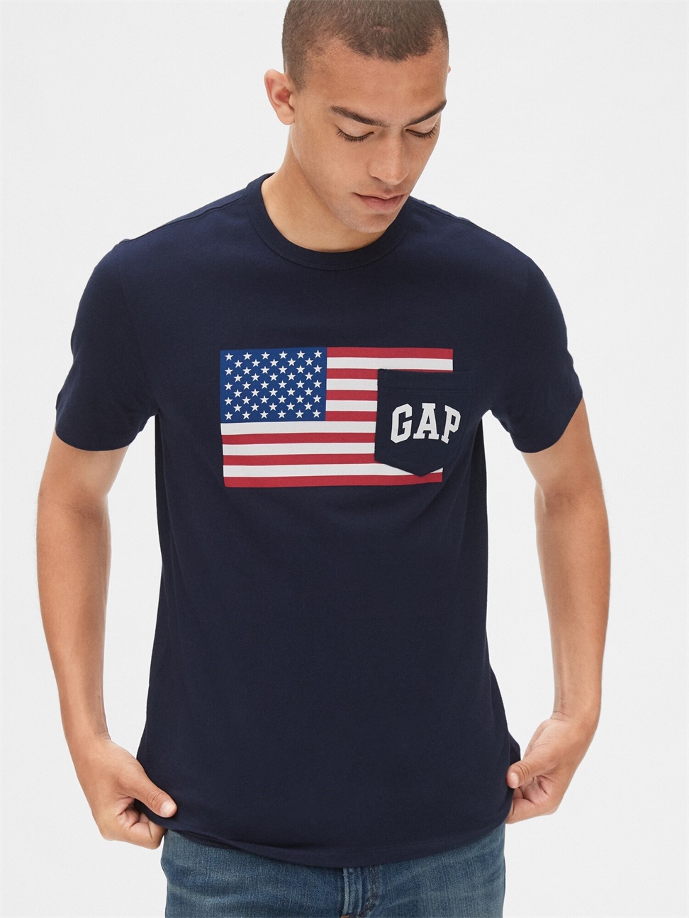 男裝|Logo印花圓領短袖口袋T恤-海軍藍