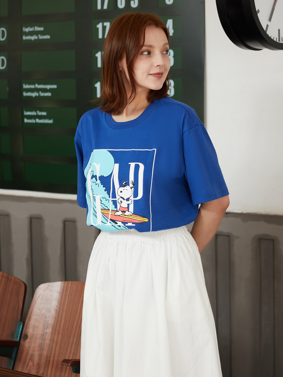 男女同款|Gap x Snoopy史努比聯名 Logo運動短袖T恤-寶藍色