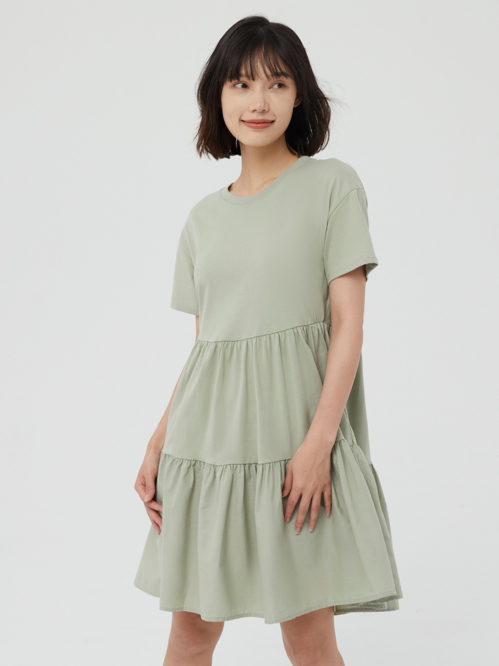 女裝|純棉寬鬆蛋糕裙短袖洋裝-淺綠色
