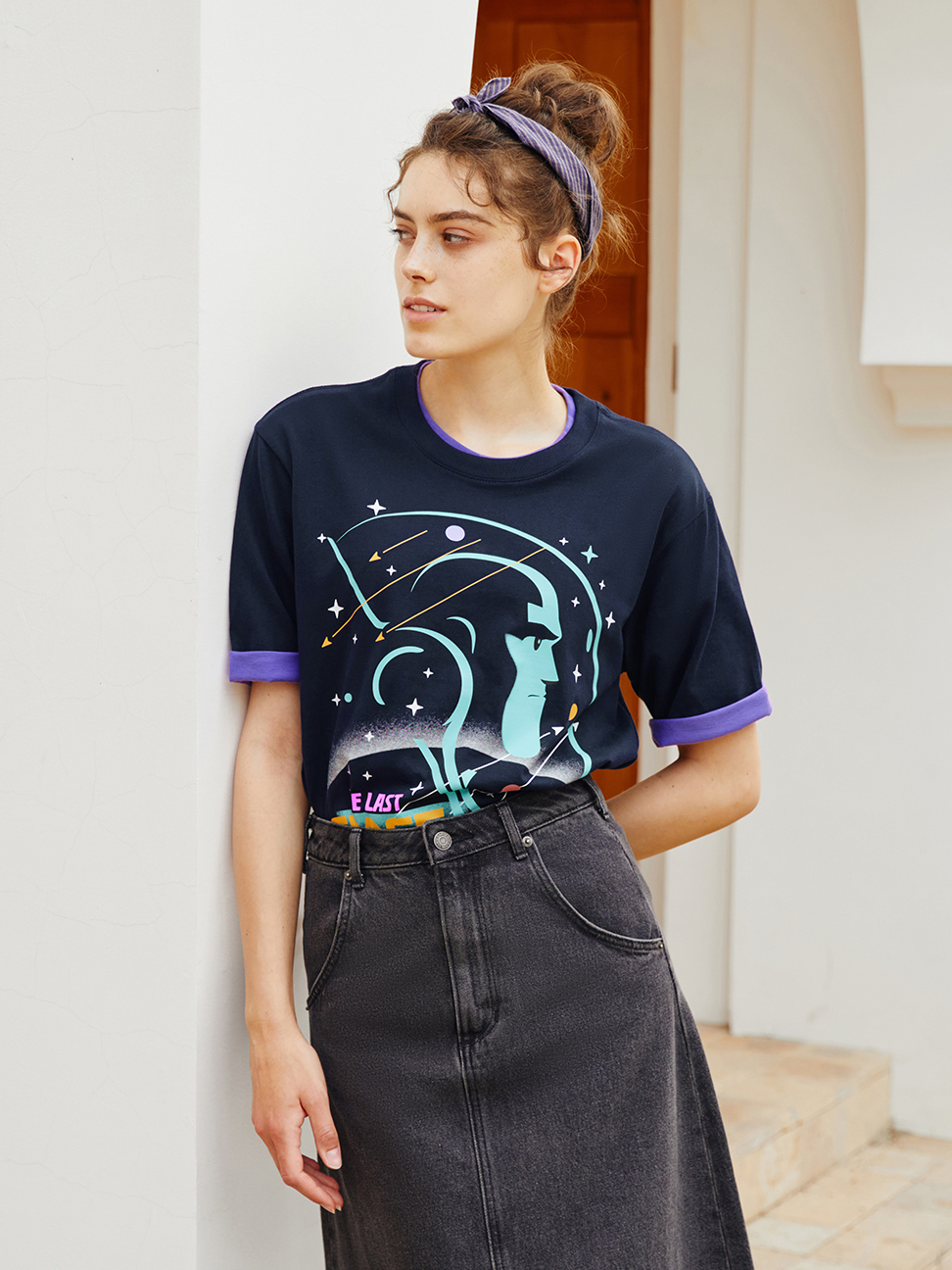 男女同款|Gap x 巴斯光年聯名 純棉後領Logo短袖T恤-藏藍色