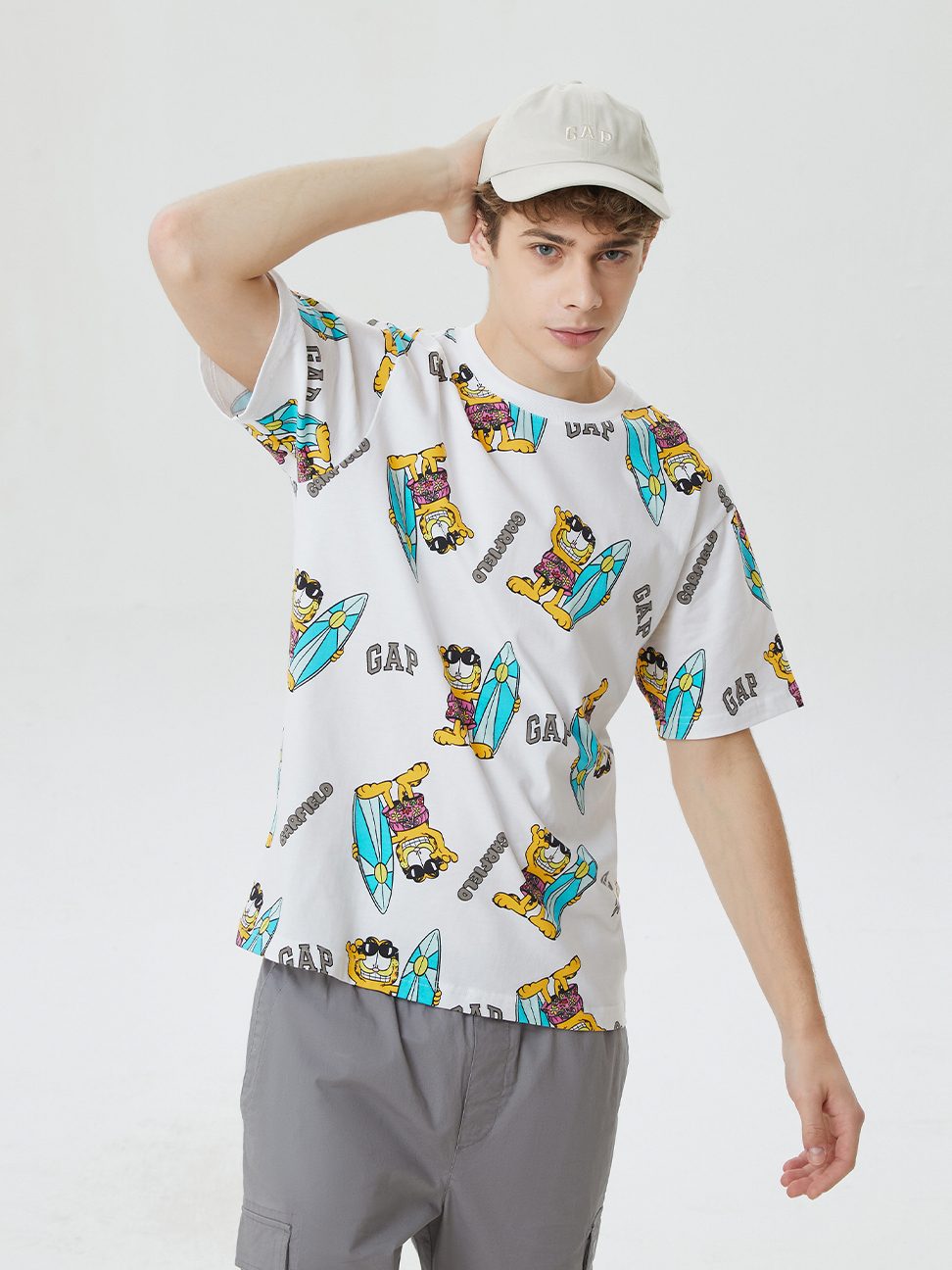 男裝|Gap x GARFIELD加菲貓聯名 Logo純棉印花短袖T恤-白色