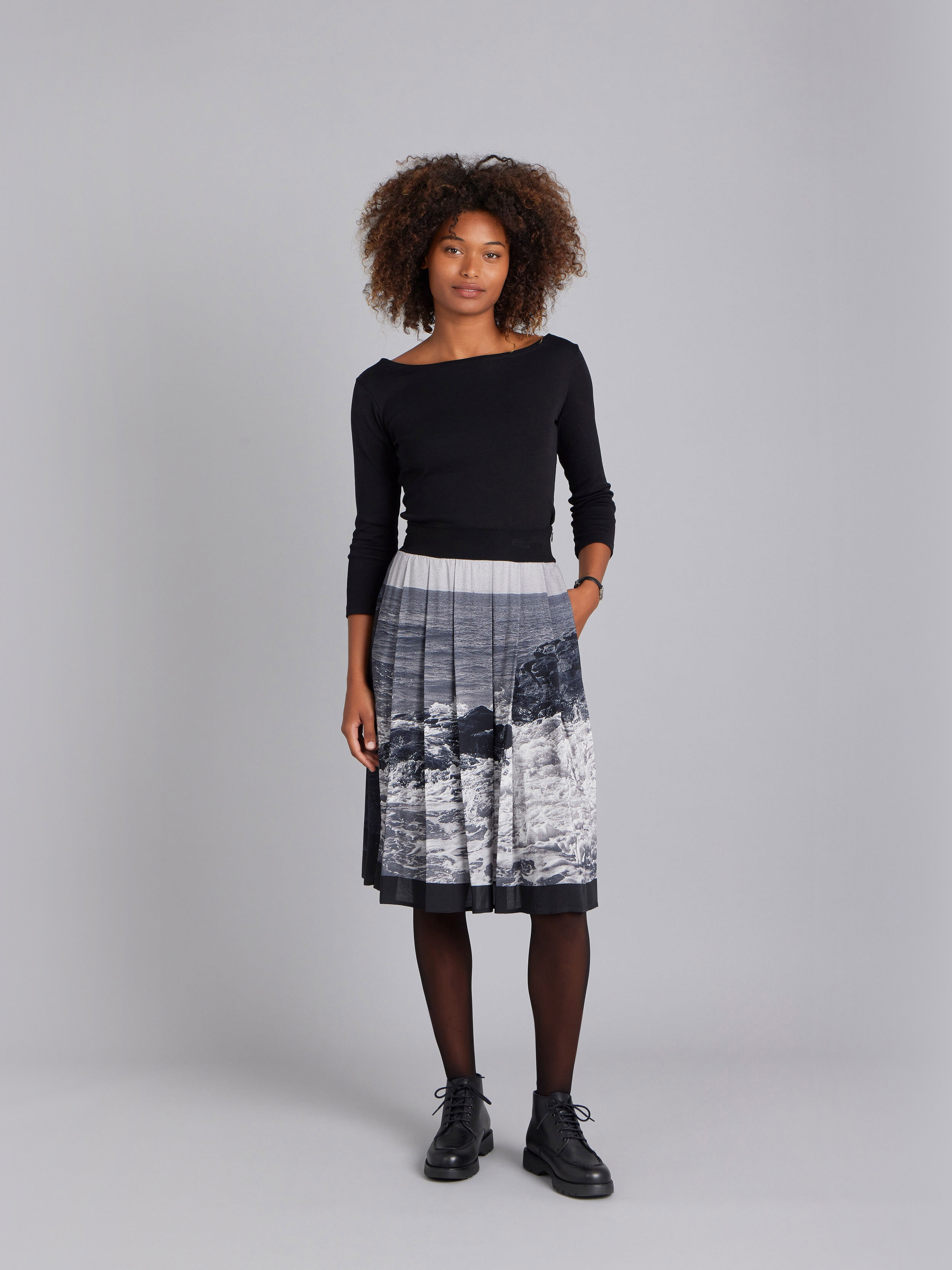 WOMEN 's Skirts & Shorts | agnès b. HK