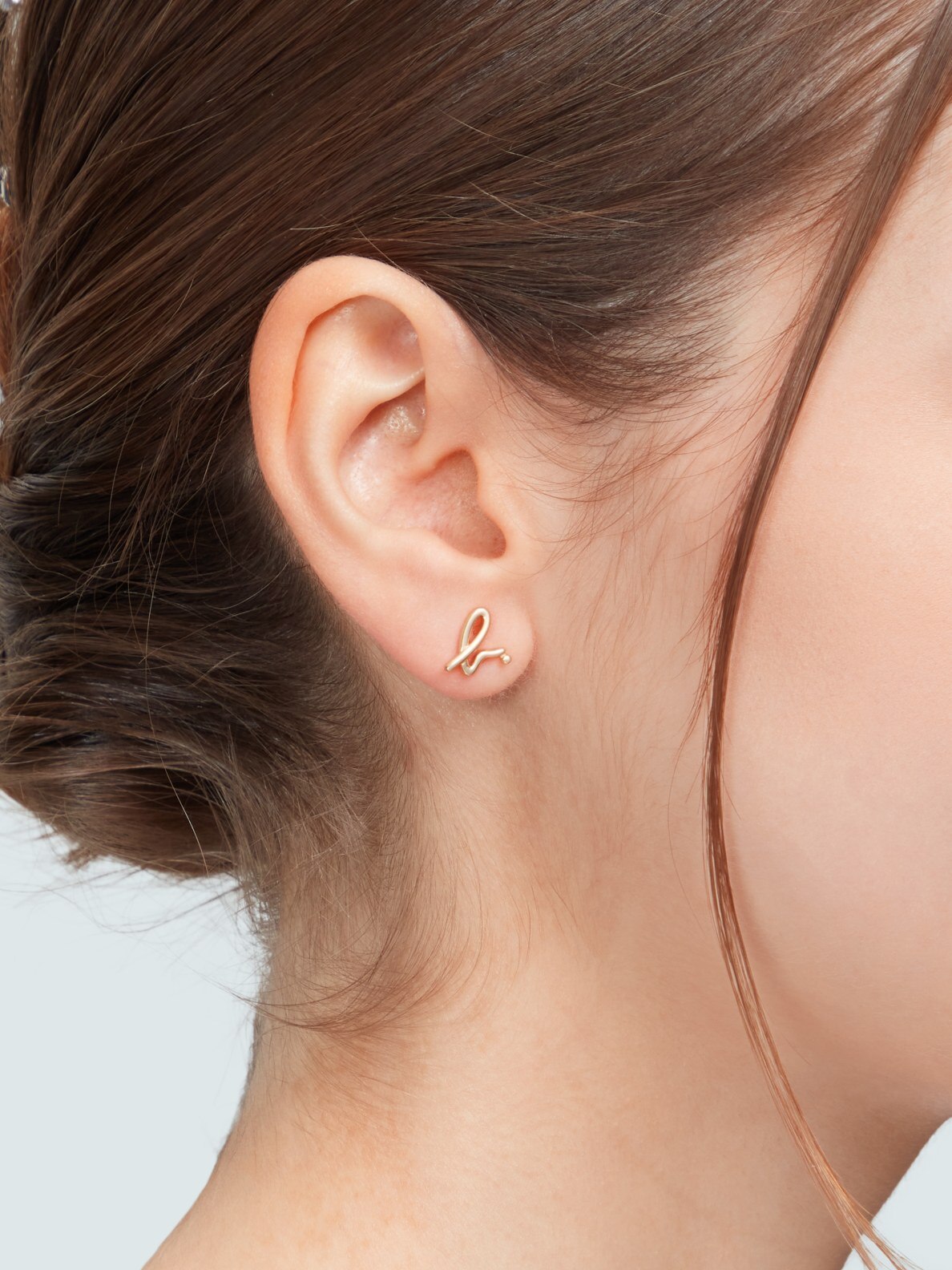 追跡有★agnes b. 純銀シンプル ロゴ ピアス (片耳) ☆agnes b.☆ b. logo ロゴ シンプル 片耳 ピアス/送料込 (Agnes