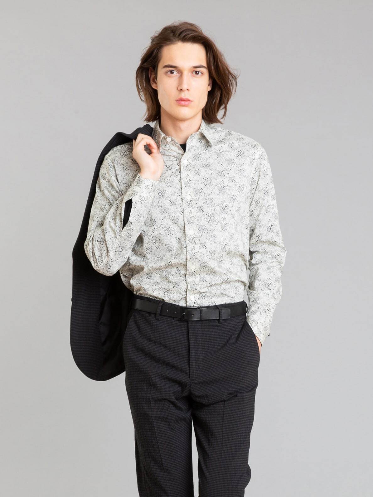 小物 agnes b. Square Buckle Leather Belt black leather belt with metal beads | Agnès b.