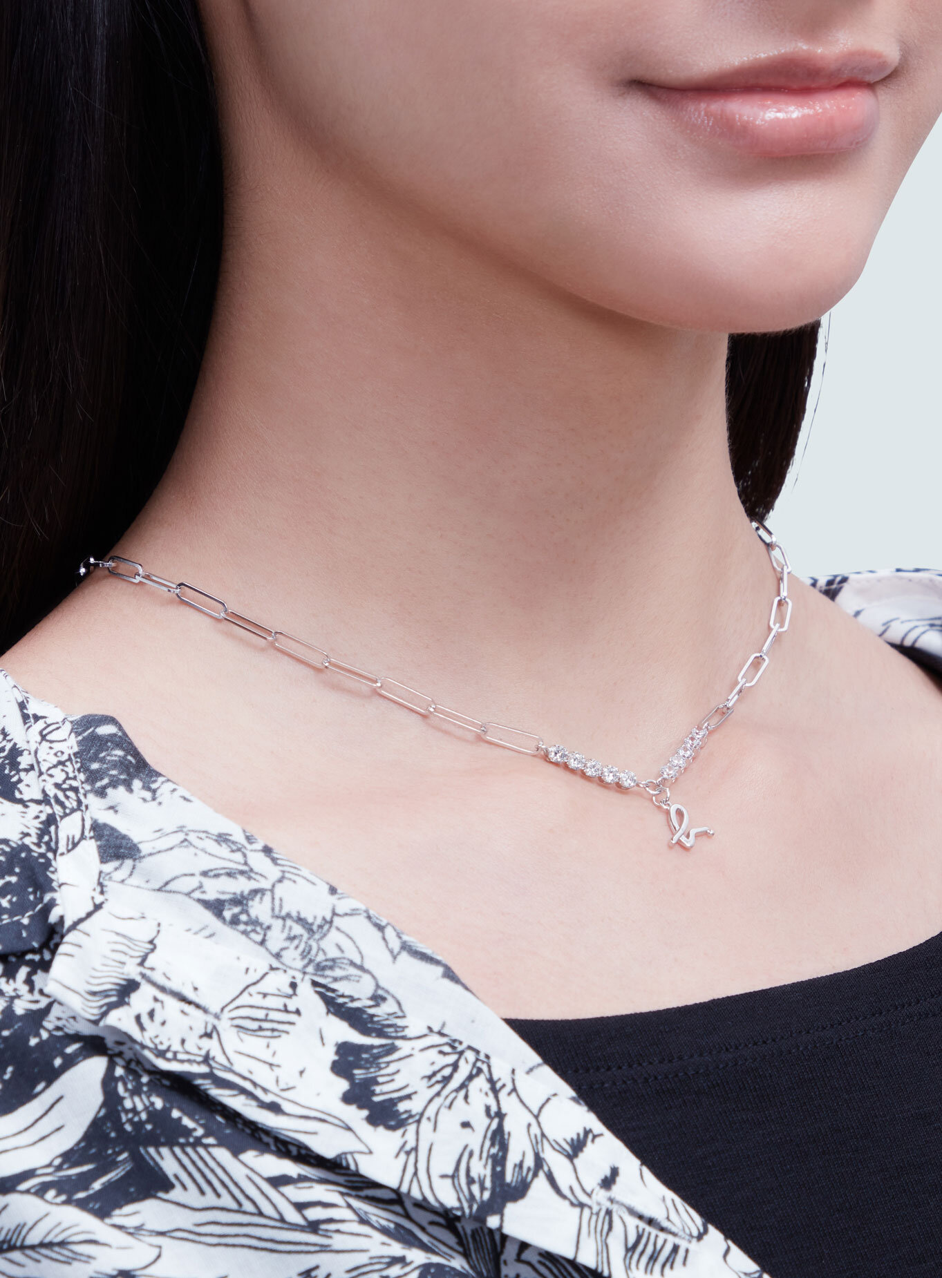 ♡YJN♡ Guess Perfect Illusion Necklace in Silver – Cherry Soda