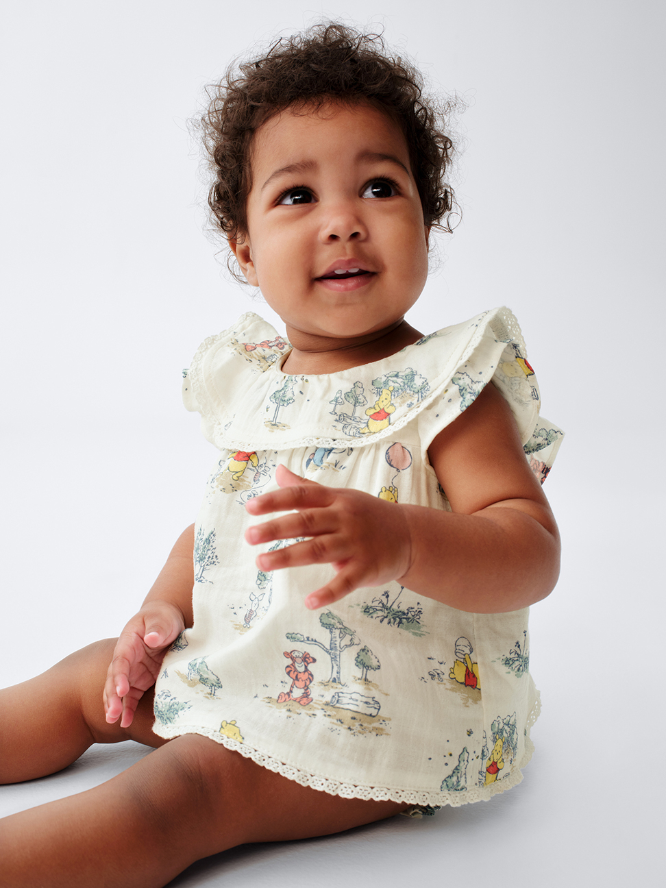 嬰兒Gap × Winnie the Pooh小熊維尼棉質紗布套裝