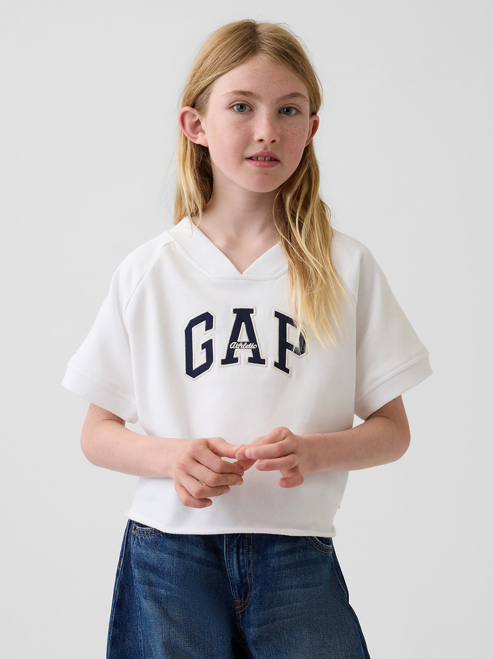 兒童 VintageSoft 毛圈布寬鬆 Gap Logo V領大學T