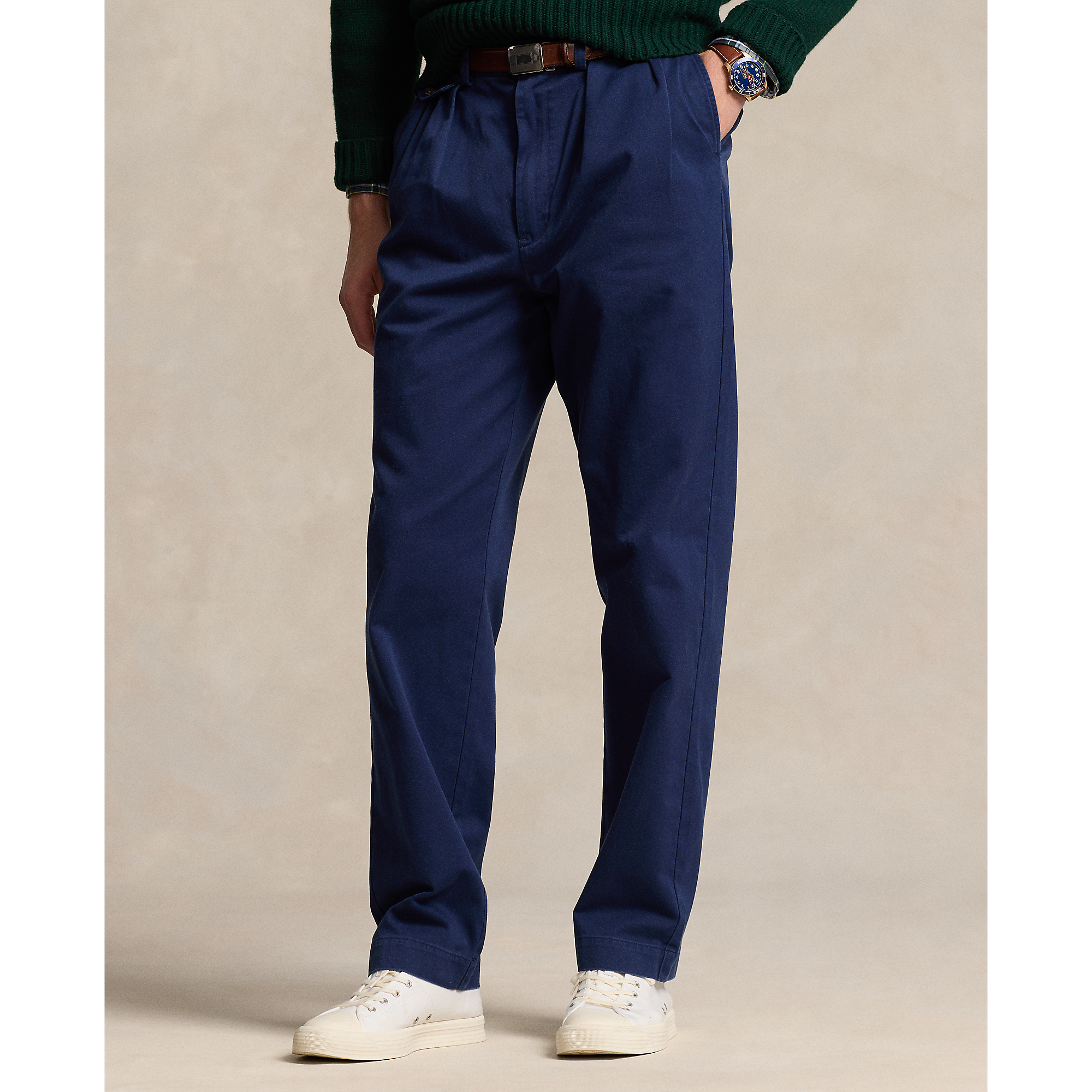 Whitman Relaxed Fit Pleated Chino Pant in Navy | Ralph