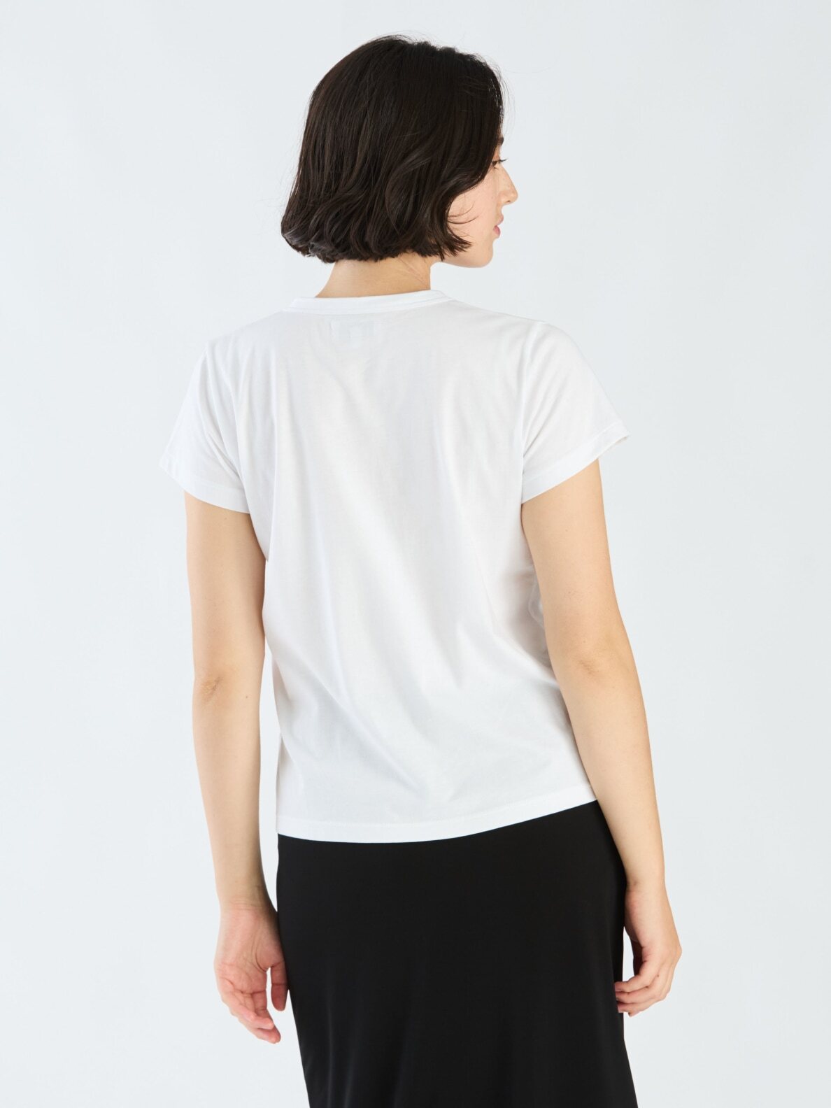 WHITE SHORT SLEEVES 
