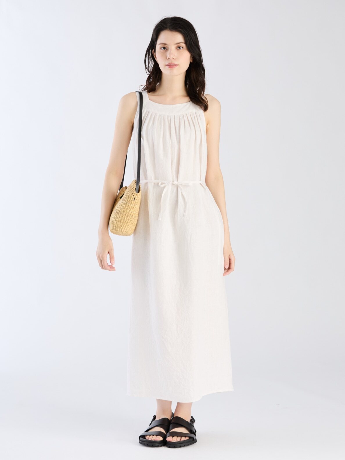 agnes b PARIS ボトルネックワンピース ブラック F キレイめ 上品 ワンピース｜ウィメンズ｜agnès b.｜アニエスベー公式オンライン